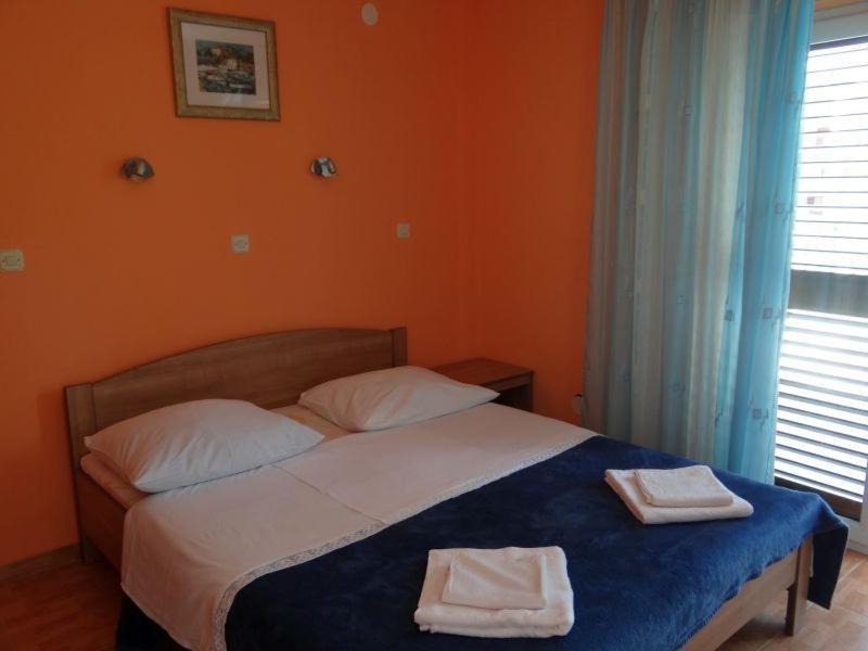 Apartments Ivanka Hvar Town Room photo