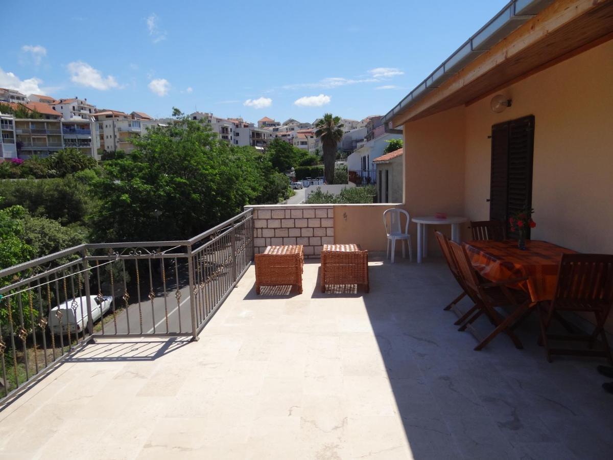 Apartments Ivanka Hvar Town Exterior photo